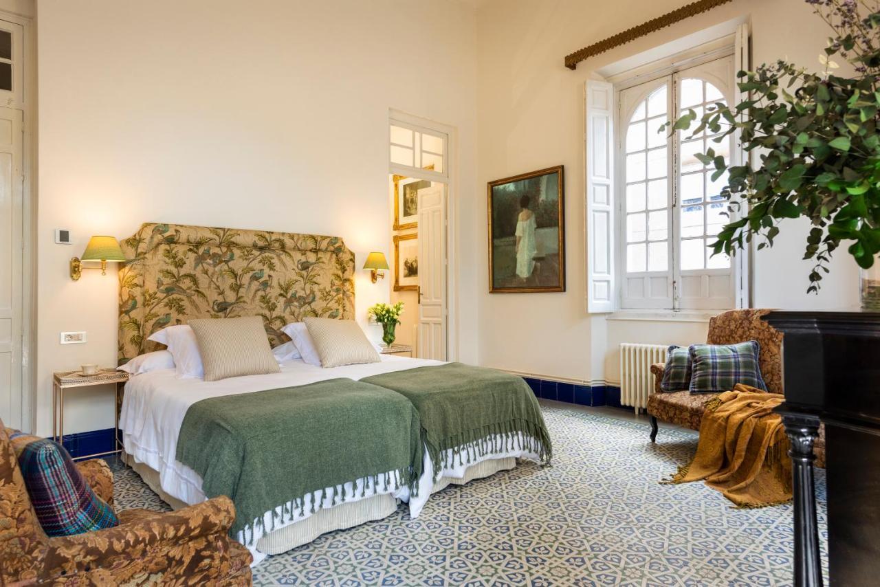 Villa Alfonso, Restored Palace House With Gardens And Monuments Views Sevilha Exterior foto