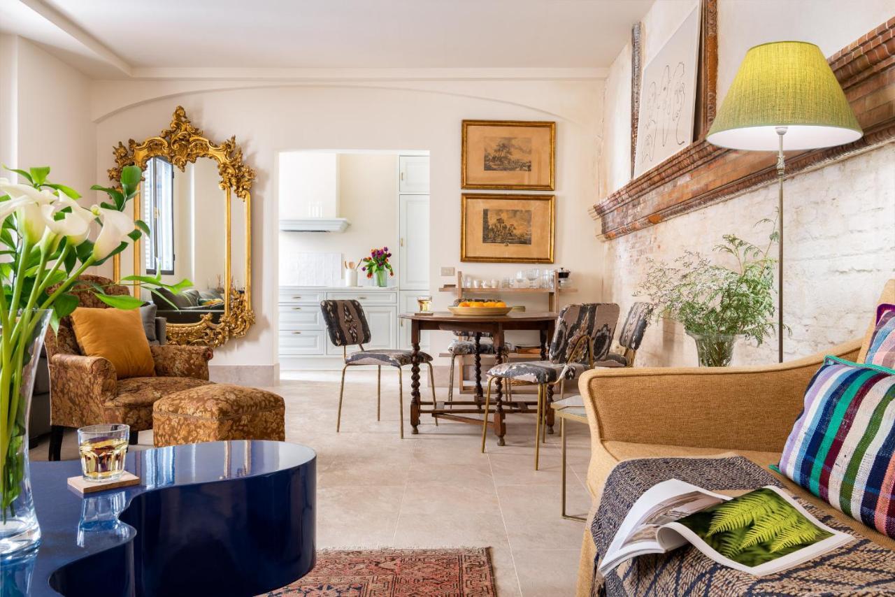Villa Alfonso, Restored Palace House With Gardens And Monuments Views Sevilha Exterior foto
